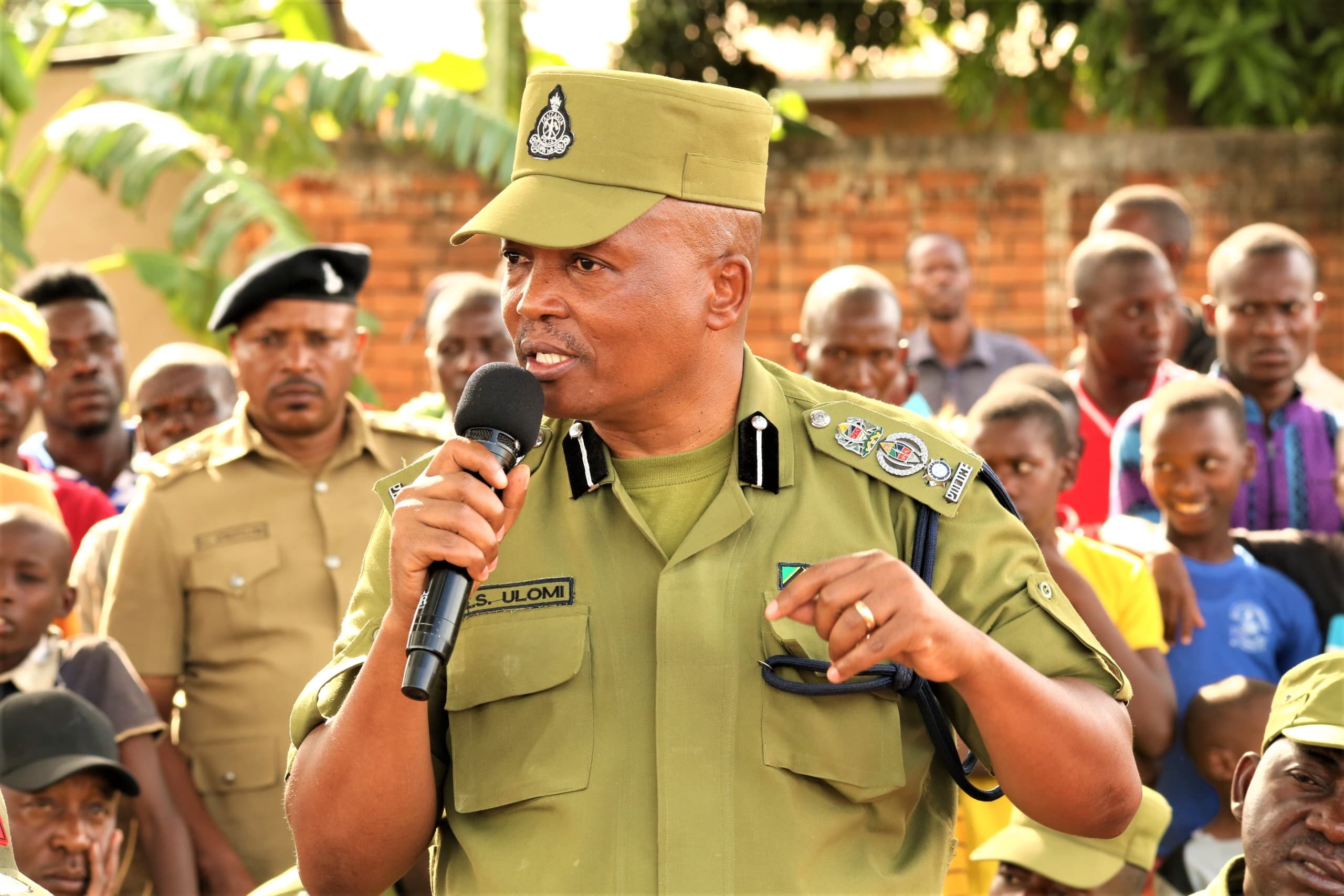 Ofisa wa Kamisheni ya Polisi Jamii, Kamishina Msaidizi wa Polisi (ACP) Elisante Ulomi