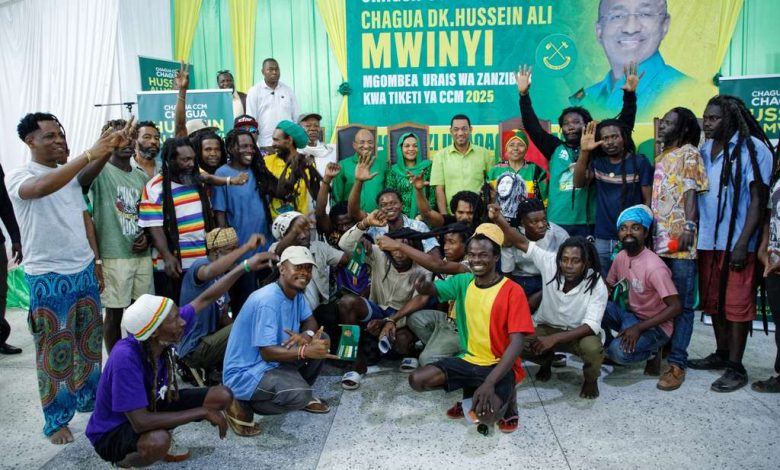 Mwinyi: Hakuna Atakayebaguliwa, Wote Ni Wazanzibari