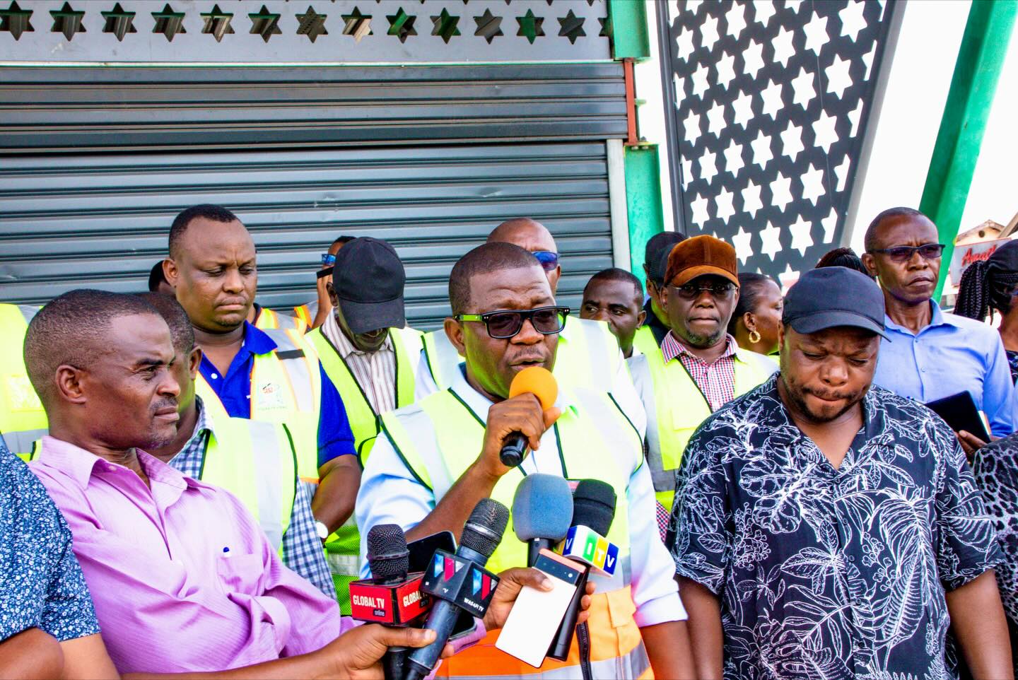 Ulega ataka haki za wazawa miradi ya barabara