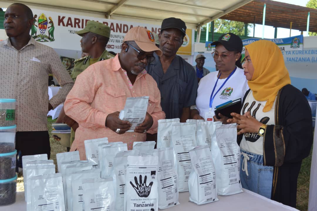 Watanzania wanufaika ajira viwanda vya wazawa
