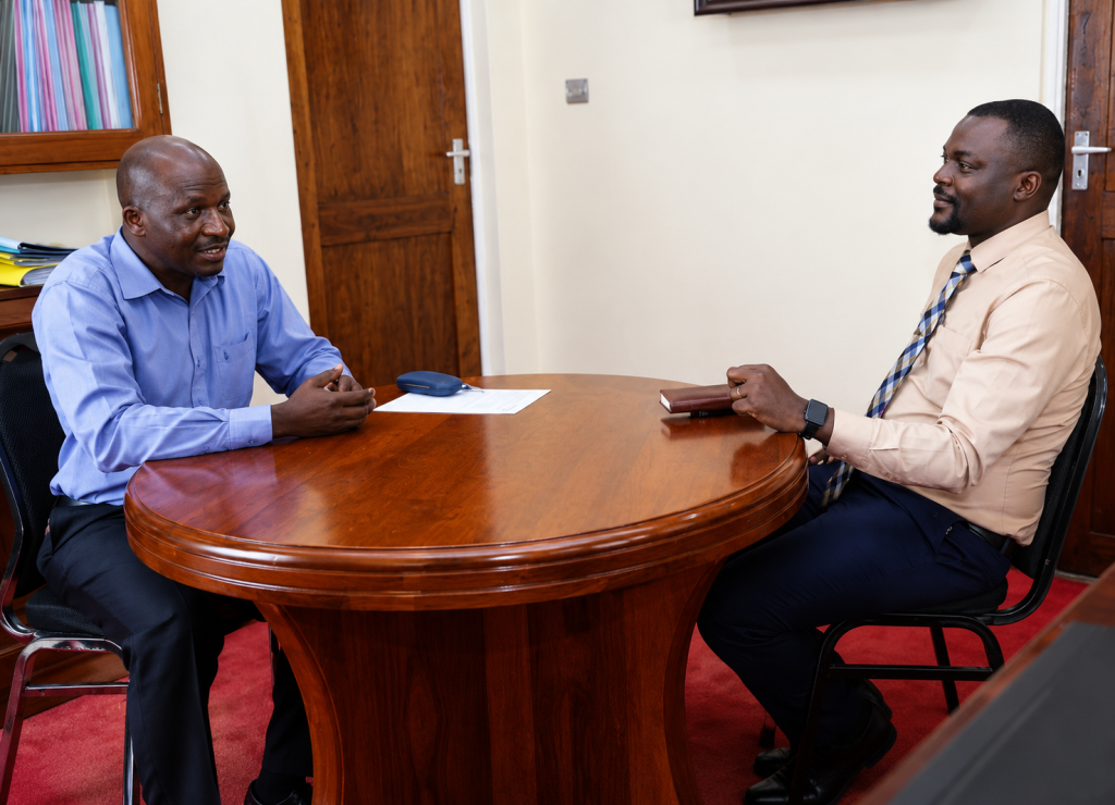 Mchambuzi wa masuala ya siasa na Mhadhiri wa Chuo Kikuu cha Dar es Salaam, Dk. Lupa Ramadhani, akizungumza na mwandishi wa makala hii, Sylivester Domasa, ofisini kwake hivi karibuni.